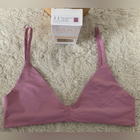 MAI Everyday Top & Classic Bottom Set - Picture 5 of 12